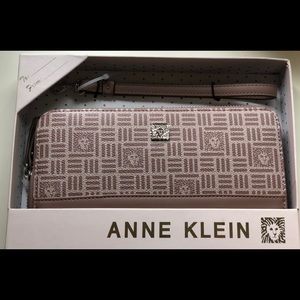 Anne Klein wallet
